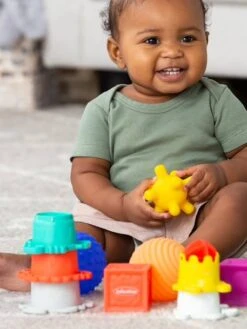 Coffret Balles, Cubes Et Gobelets Infantino Multicolore - Infantino 7 Coffret Balles, Cubes Et Gobelets Infantino Multicolore - Infantino -Petit Monde Promos Boutique coffret balles cubes et gobelets infantino 3