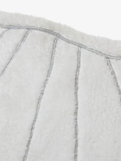 Grand Tapis En Fourrure Coquillage SOUS L'OCÉAN Ecru - Vertbaudet -Petit Monde Promos Boutique grand tapis en fourrure coquillage sous locean 4