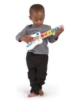 Guitare Magic Touch HAPE Blanc - Hape -Petit Monde Promos Boutique guitare magic touch hape 5